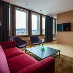 Quality Hotel 33